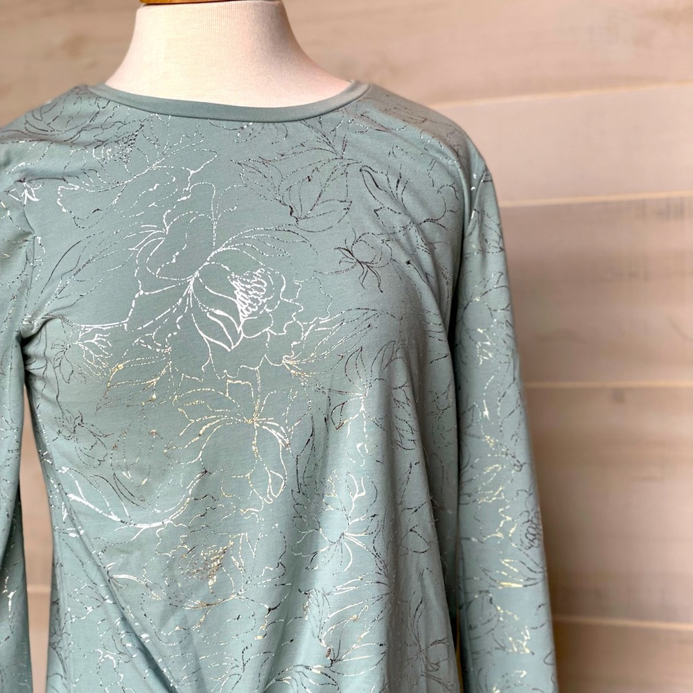 Massini Dressy Top